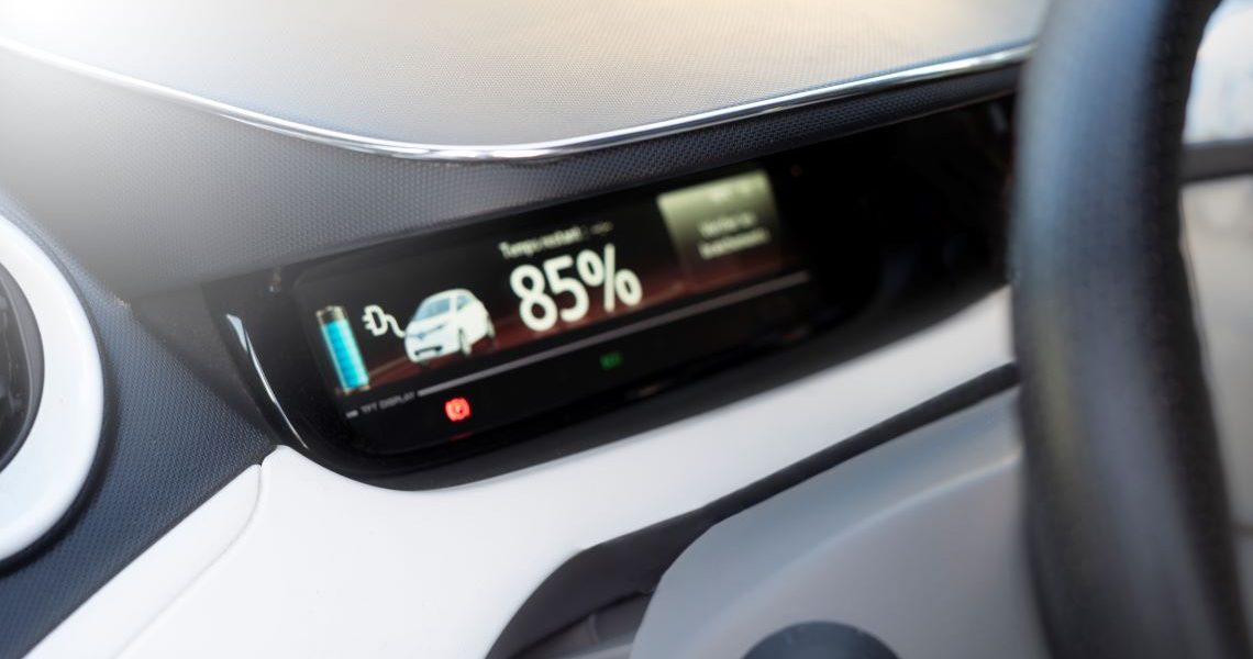 Wir forschen an einem innovativen multisensorischen Überwachungssystem für Batteriemodule von Elektrofahrzeugen Foto: freepik