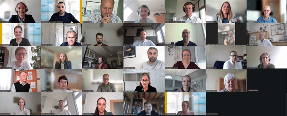 Collage der Teilnehmenden des Online-Meetings