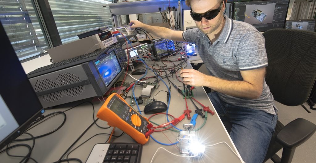 Lighting laboratory at the MATERIALS Institute in Pinkafeld: Electronic design and prototyping