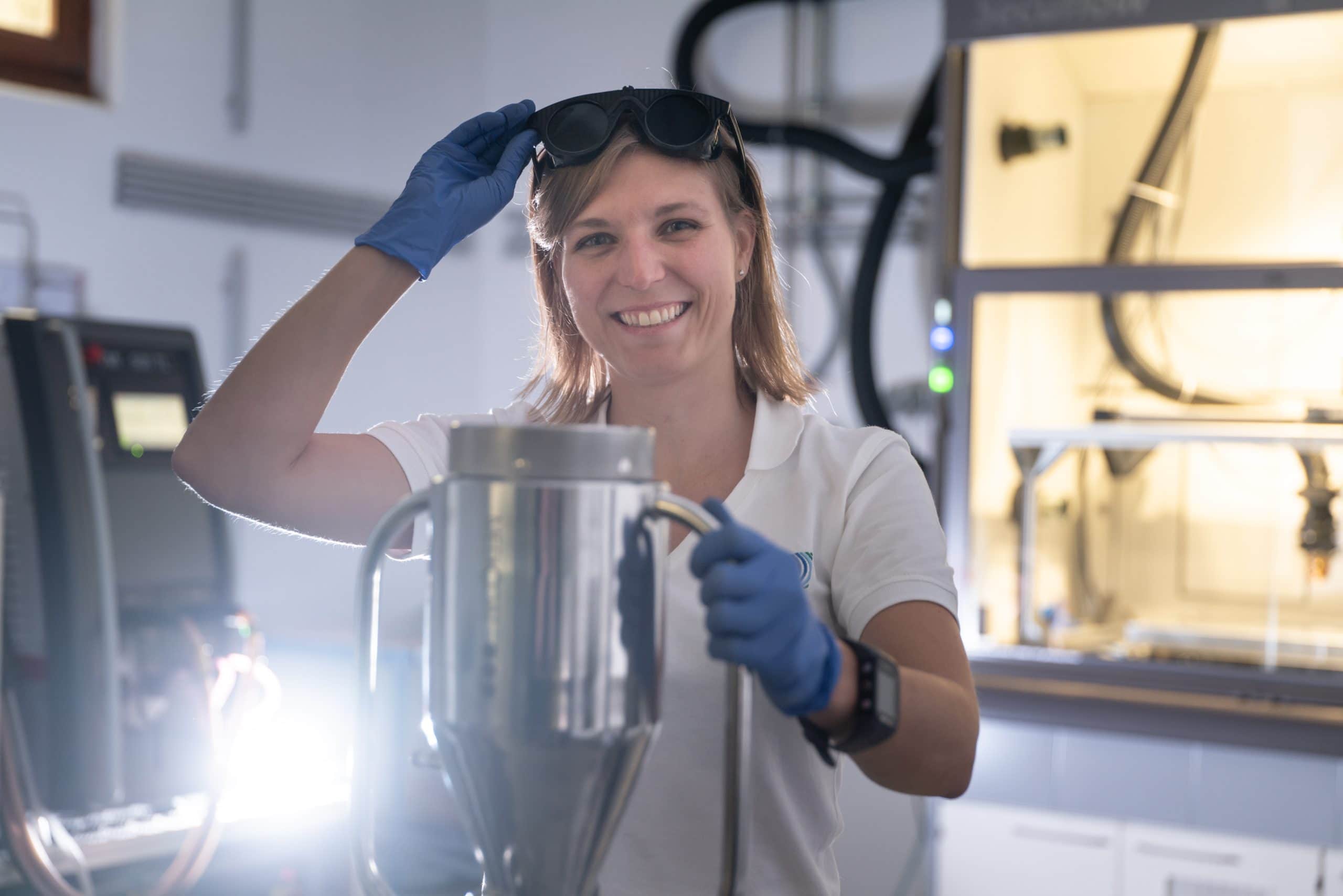 MAT_Spuller_Plasmabeschichtungsanlage(c)bernhard bergmann-1125458