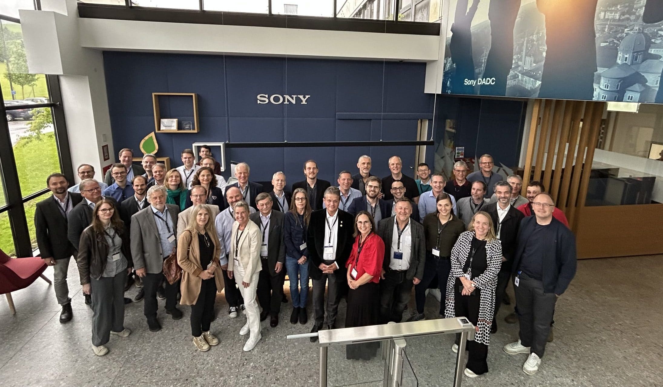 Gruppenfoto der teilnehmenden Mitglieder von Photonics Austria