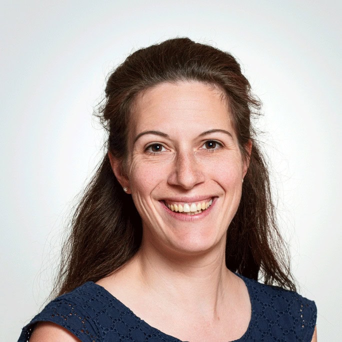 Dr.<sup>in</sup> Marlies Schütz, MA 