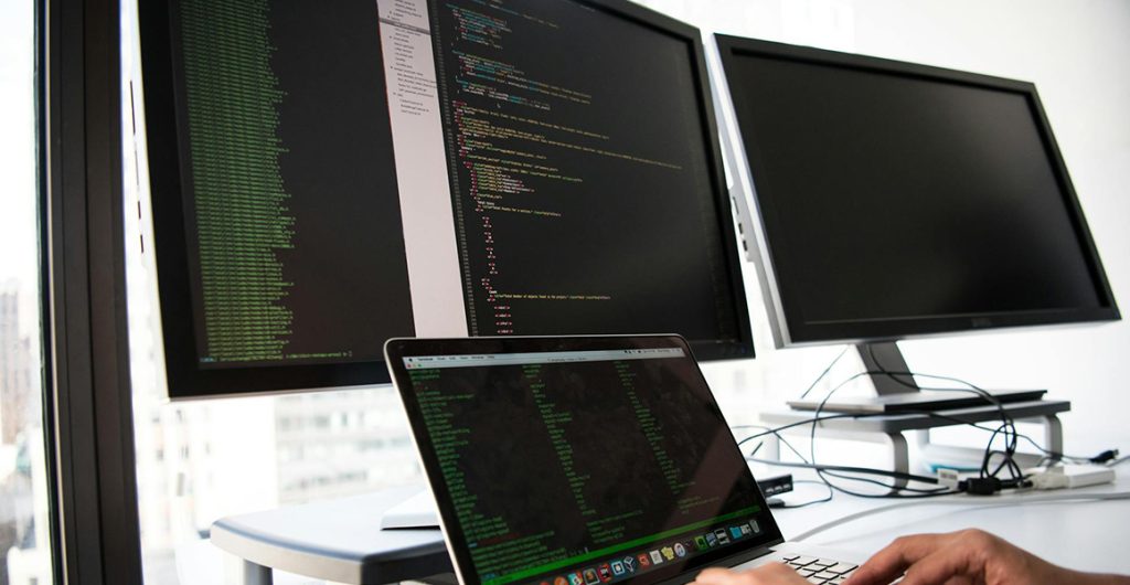 Monitore mit Coding Programme