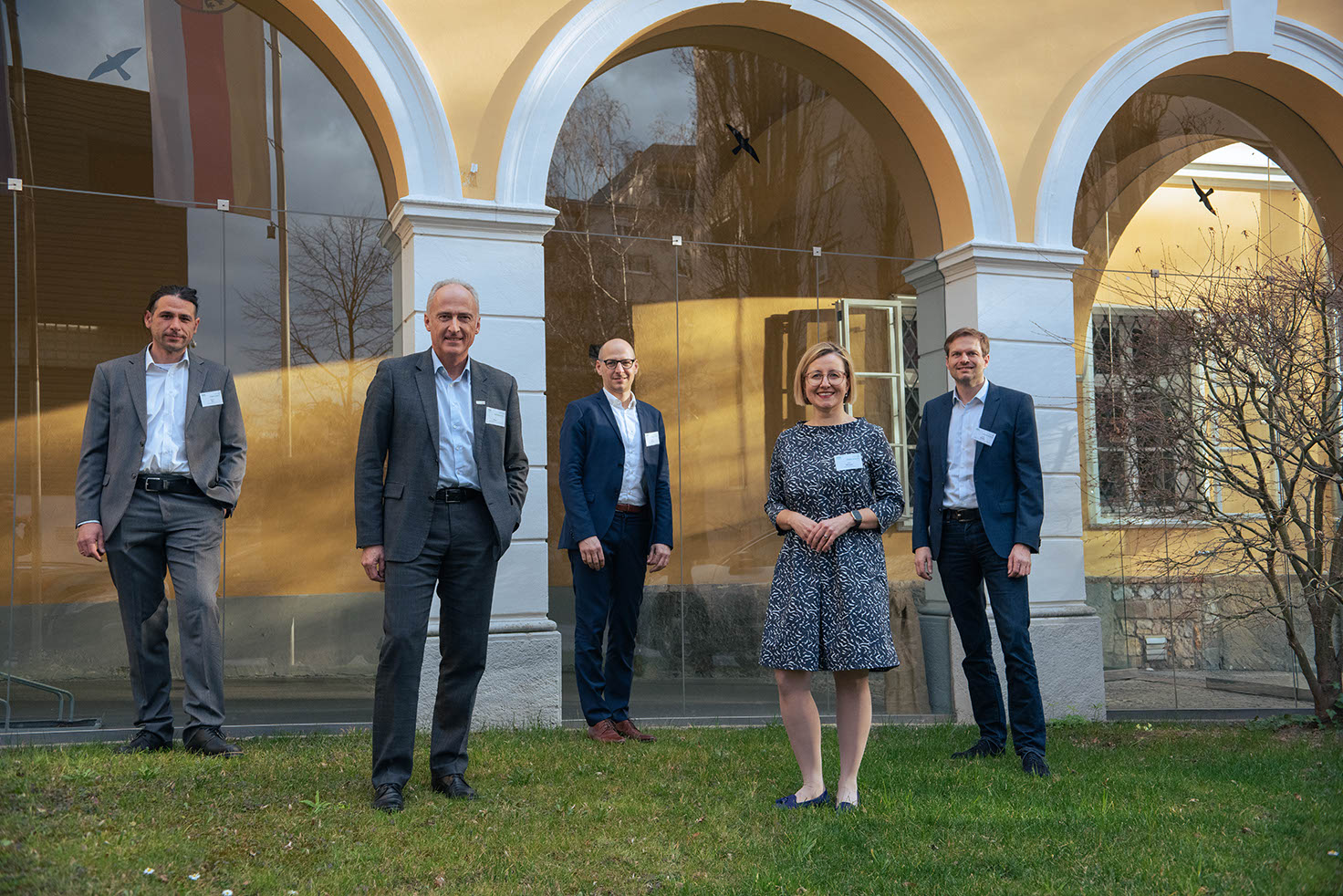 Gruppenfoto mit Alexander Prix (Siemens), Heinz Mayer (JOANNEUM RESEARCH), Bertram Ludwig (ÖBB), Sabine Wimmer (Wiener Linien) und Matthias Rüther (JOANNEUM RESEARCH)