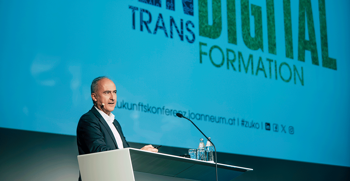 Heinz Mayer, Geschäftsführer der JOANNEUM RESEARCH, am Podium