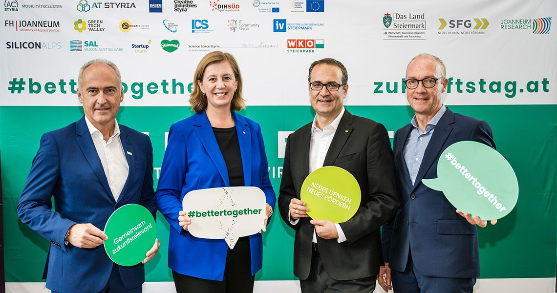 Zukunftstag: Heinz Mayer, Geschäftsführer Joanneum Research, Barbara Eibinger-Miedl, Landesrätin Steiermark, Christoph Ludwig, Geschäftsführer SFG, Jo De Boeck, Vice President IMEC (v.li.)