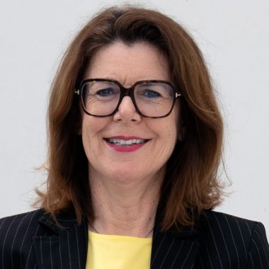 Mag.<sup>a</sup> Sandra Venus 