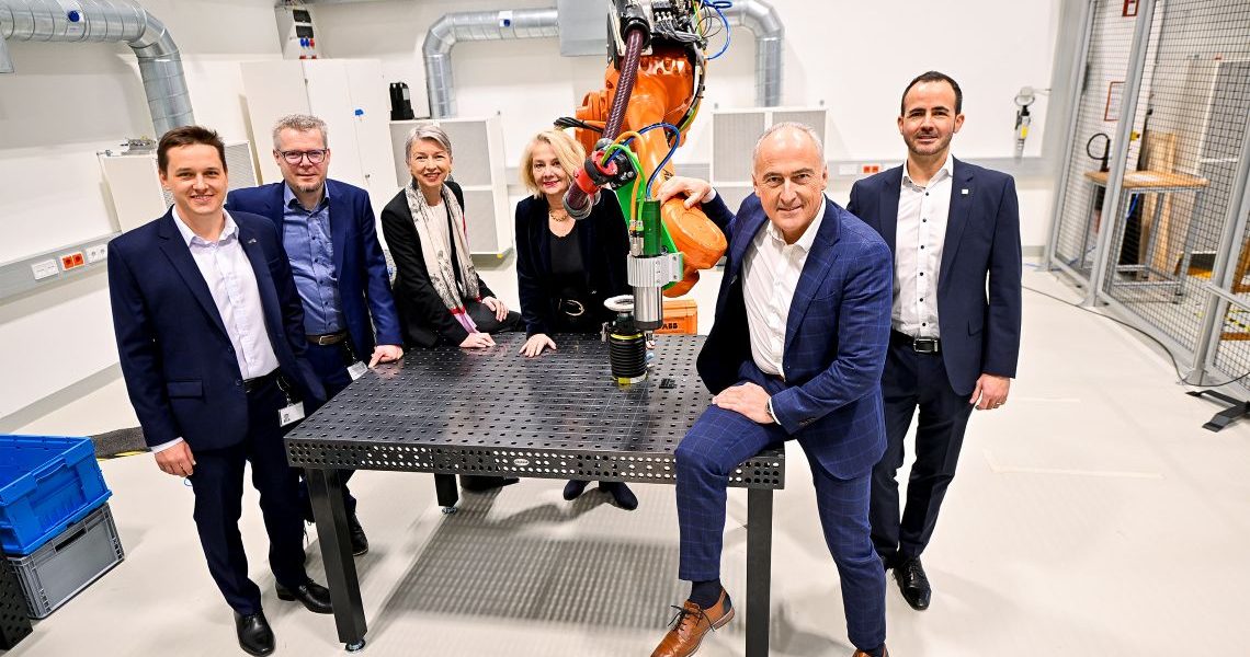 Kooperationsvertrag für Forschung und Lehre, Joanneum Research und Universität Klagenfurt