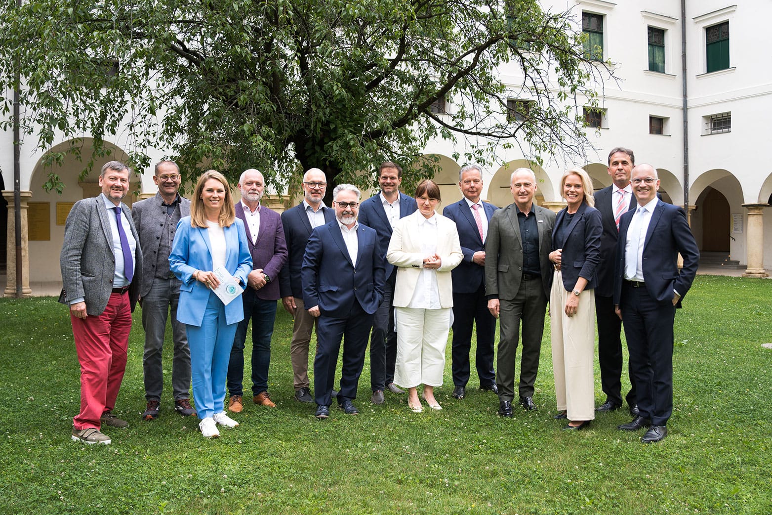 Lagebild Cybersecurity Gruppenfoto